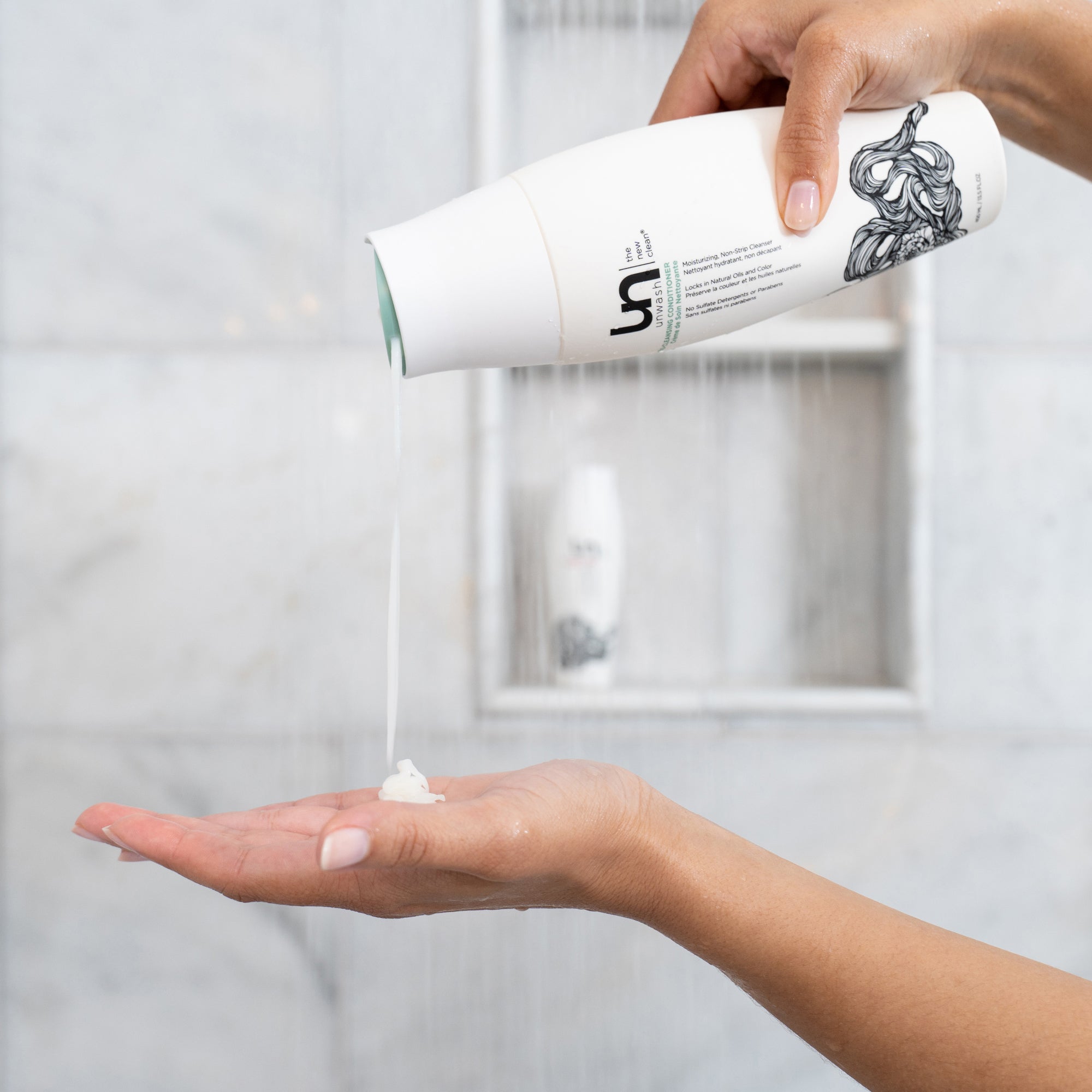 The Frizz-Free Finisher